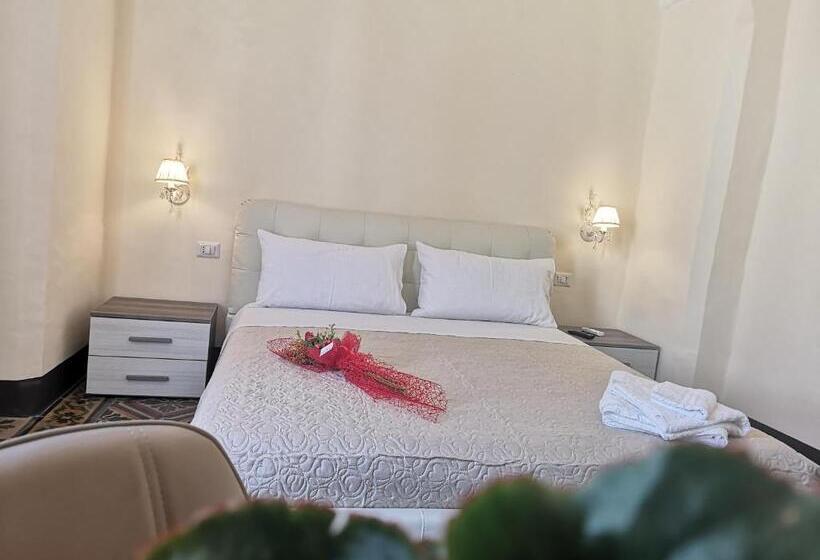 Pokój Czteroosobowy Deluxe, B & B San Giovanni 9