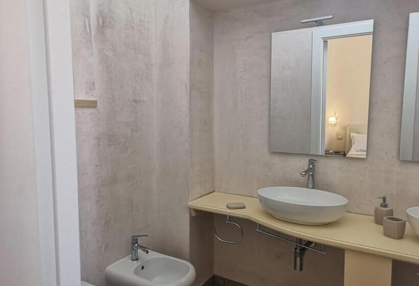 Pokój Czteroosobowy Deluxe, B & B San Giovanni 9