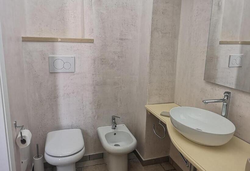 Pokój Czteroosobowy Deluxe, B & B San Giovanni 9