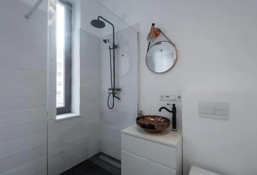 استودیوی لوکس, Highline Downtown Aparthotel Oldtown Unirii Square