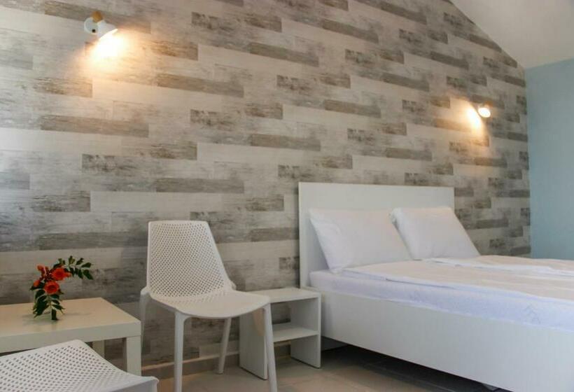 חדר סטנדרט נוף לים עם מרפסת, Simada Blue Guest House