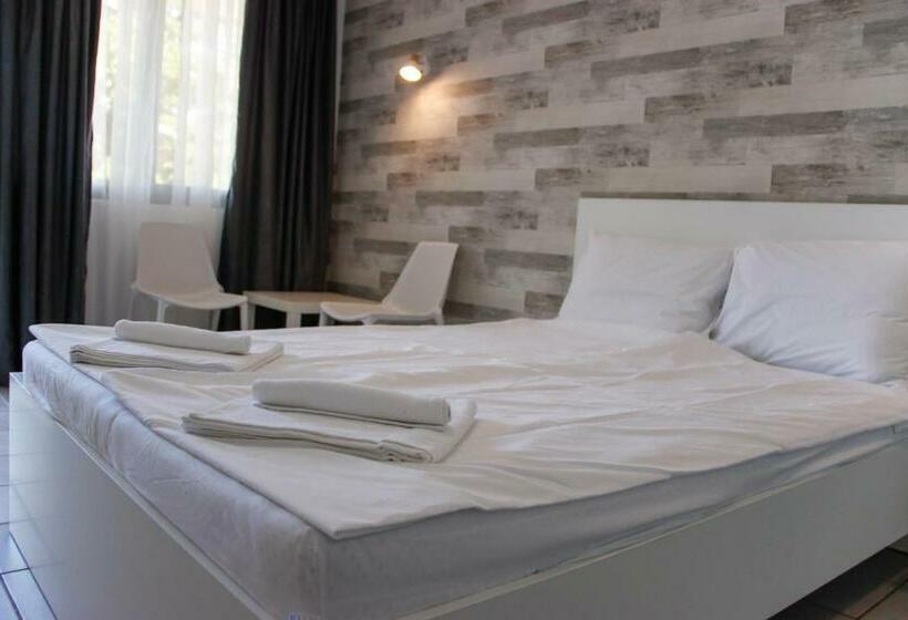 חדר סטנדרט נוף לים עם מרפסת, Simada Blue Guest House