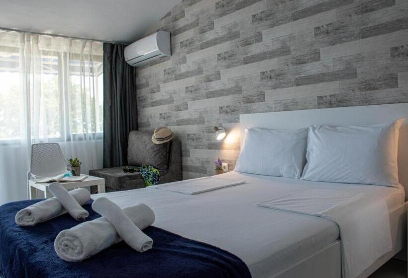 Трехместный Номер Deluxe Вид на Море, Simada Blue Guest House
