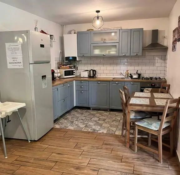 Vila 1 Dormitori, Vila Belmondo
