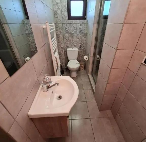Habitació Triple Estàndard amb Balcó, Vila Belmondo