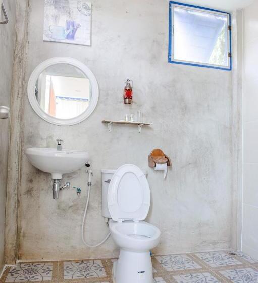 Ekonomiskt Rum, Montview Koh Chang