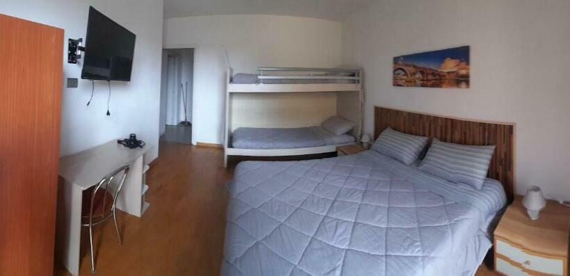 ４ベッドルームクラシックタイプ, B&b Grandson