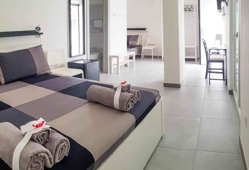 スタンダードトリプルルーム, B&b Punto Blu Relax