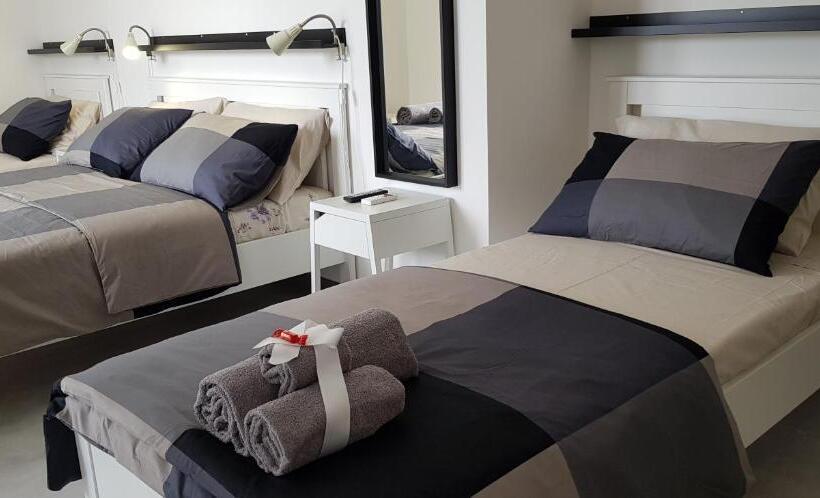 デラックスの4人部屋, B&b Punto Blu Relax