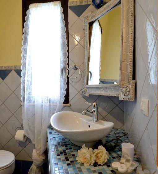 חדר דחוקס עם מיטת קינג, Lumie Di Sicilia