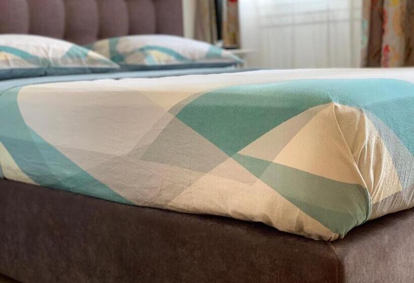 اتاق لوکس, Tang Home Bordeaux Hyper Centre