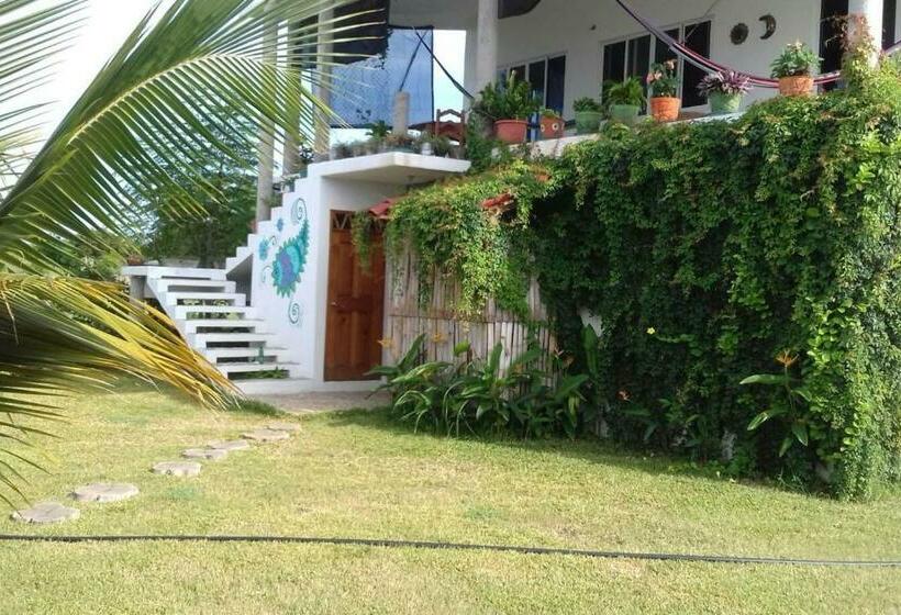 غرفة قياسية, Casa Colibrí Agua Blanca