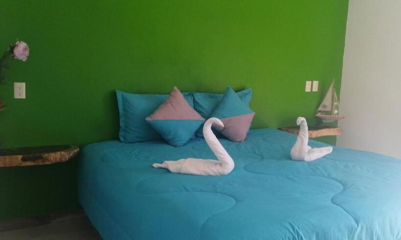 غرفة قياسية مزوَّدة بشُرفة, Playa Sayulita