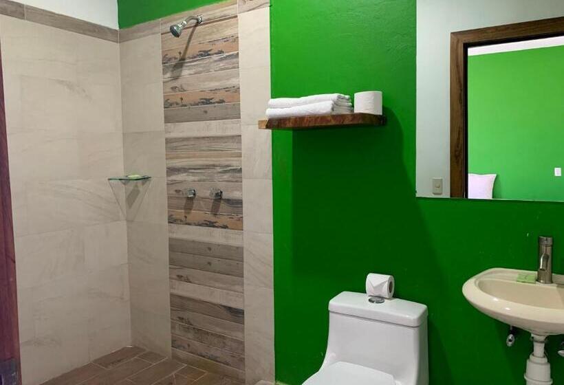 غرفة قياسية مزوَّدة بشُرفة, Playa Sayulita