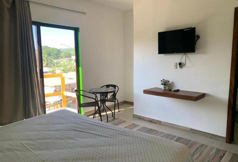 غرفة قياسية مزوَّدة بشُرفة, Playa Sayulita