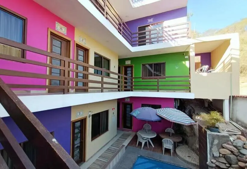 エコノミー４人部屋, Playa Sayulita