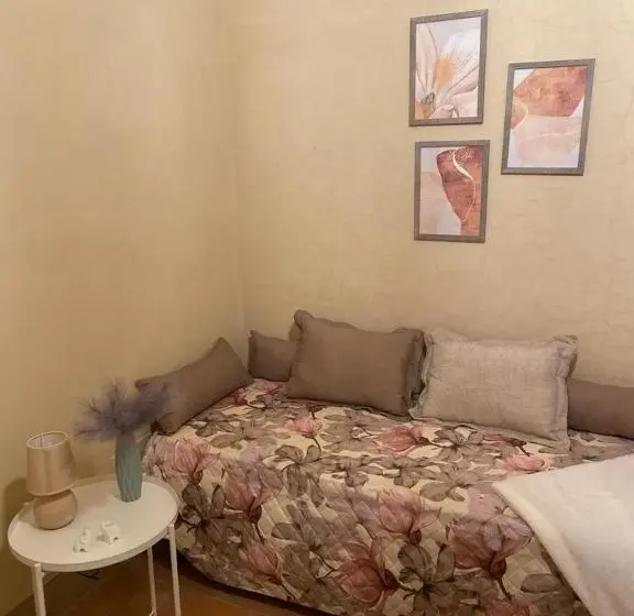 スタンダードトリプルルーム, Il Giardino Segreto B&b