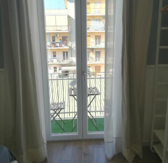 اتاق استاندارد, Crispirooms