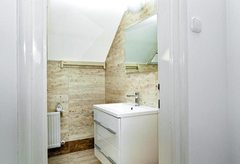 Номер Стандарт, Csontos Vendégház