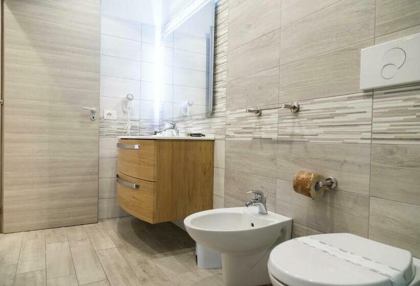 Четырехместный Номер Стандарт, Rooms Dream Tropea
