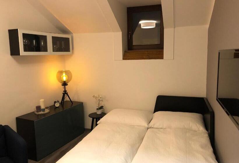 스탠다드 룸, Pension Na Starém Náměstí