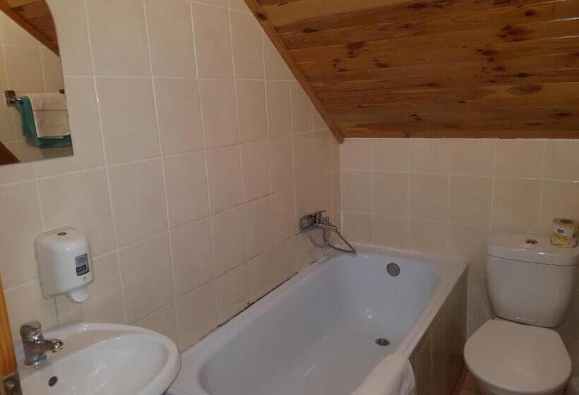 スタンダードトリプルルーム, Hostinec Selský Dvůr