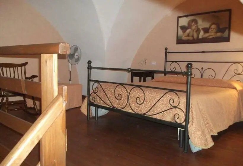 デラックスの４人部屋, B&b La Corte