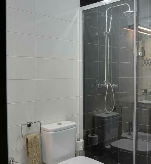 اتاق استاندارد, Casa Palacio El Condestable De Sevilla