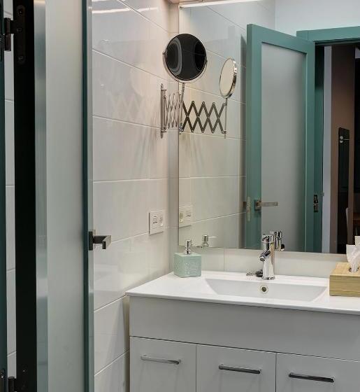 اتاق سوپریور, Casa Palacio El Condestable De Sevilla