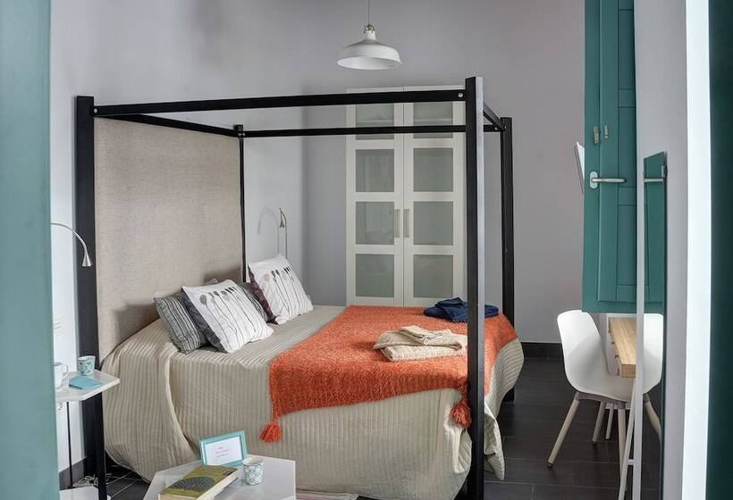 اتاق سوپریور, Casa Palacio El Condestable De Sevilla