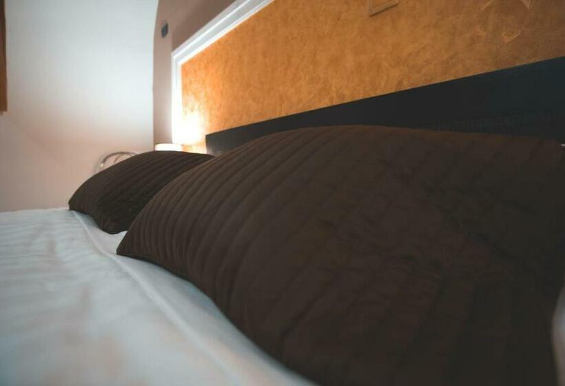 Номер Стандарт, Il Vicolo   Affittacamere