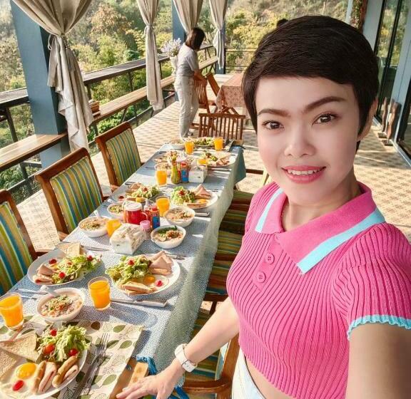 Семейный Номер Вид на Горы, บ้านภูคำฟ้า ดอยปู่ไข่ Baan Phu Kham Fah