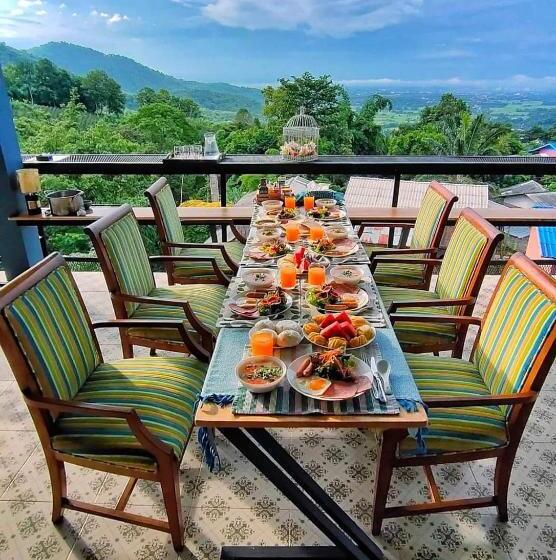 Номер Deluxe, บ้านภูคำฟ้า ดอยปู่ไข่ Baan Phu Kham Fah