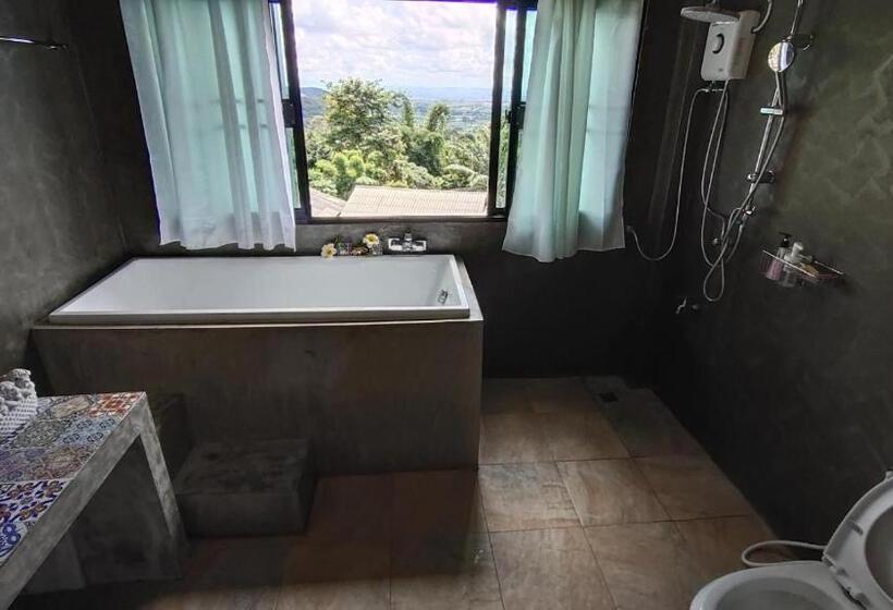 Номер Стандарт с Террасой, บ้านภูคำฟ้า ดอยปู่ไข่ Baan Phu Kham Fah