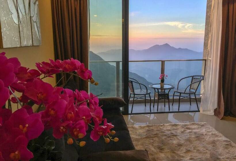 جناح مزوَّد بشرفة, Sky D Mont Suites