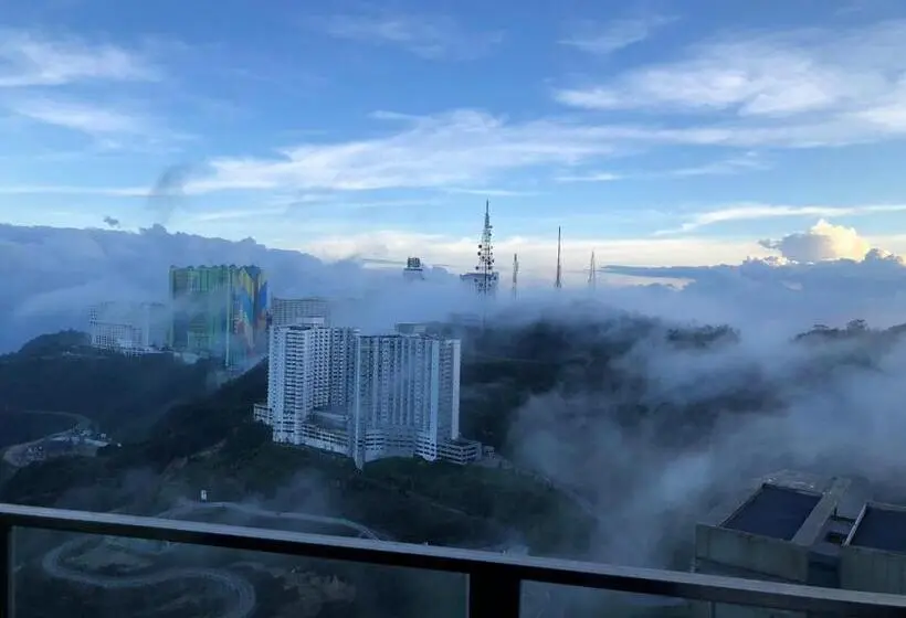 سوییت سوپریور, Sky D Mont Suites