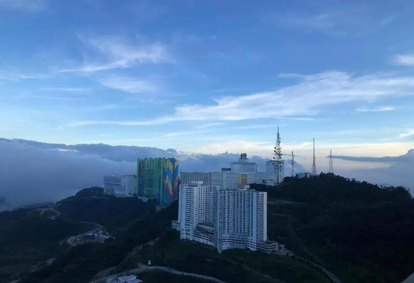 سوییت سوپریور, Sky D Mont Suites