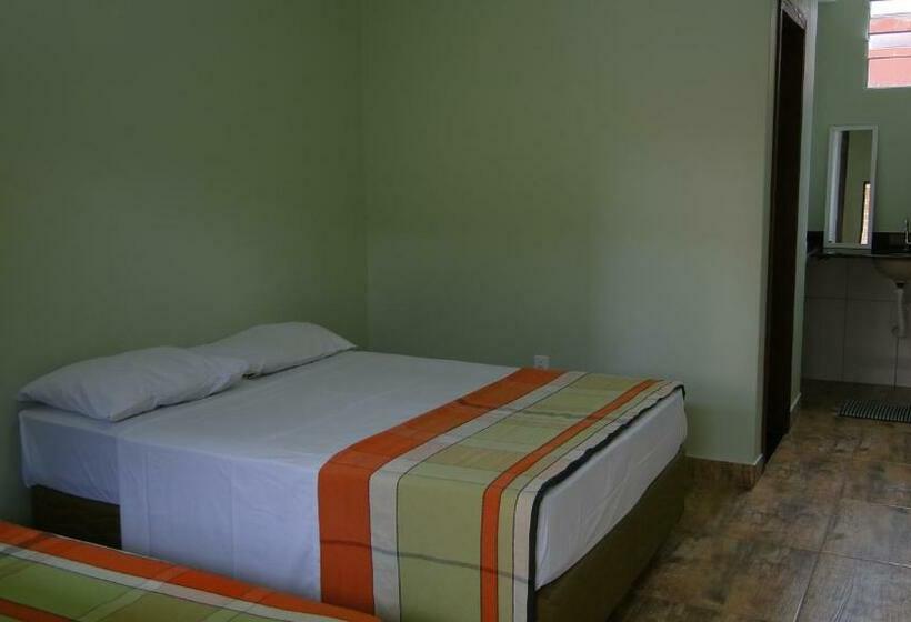 اتاق استاندارد, Casa Da Dinda