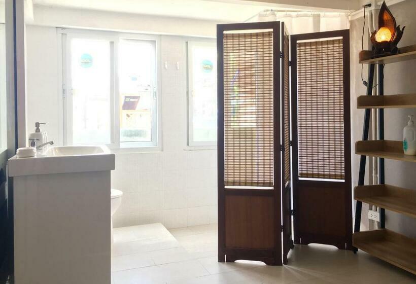 침실 1개 풀장 전망 아파트, New Apartment Nearby Beach