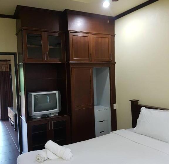 דירה בת חדר שינה 1 עם מרפסת, Niracha Chaweng House