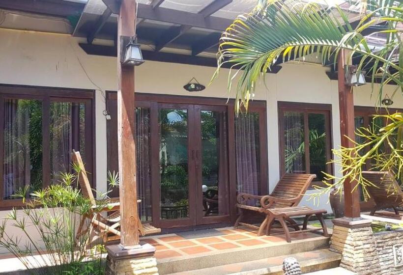 דירת חדר דלוקס, Niracha Chaweng House