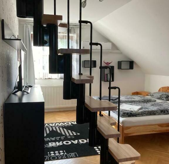 غرفة قياسية, Velemi Vendégház