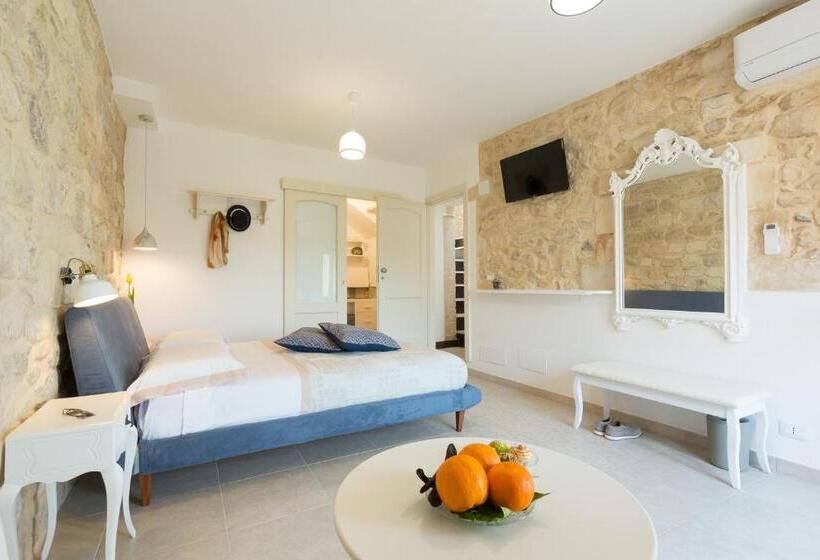 חדר סטנדרט, Evoca