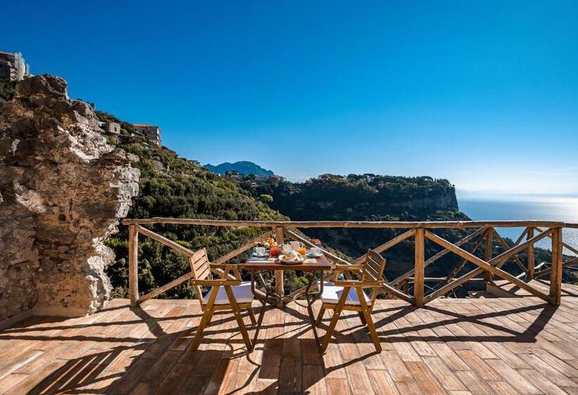 豪华房间, Villa Amì