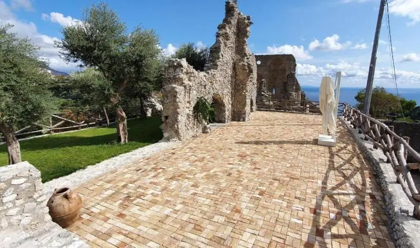 オーシャンビューデラックスルームバルコニー付き, Villa Amì
