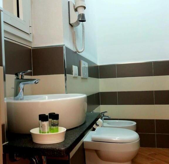 اتاق لوکس, Affittacamere Elvi