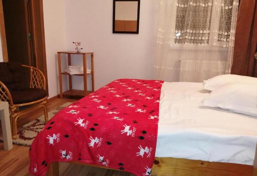 غرفة قياسية, Casa Zura