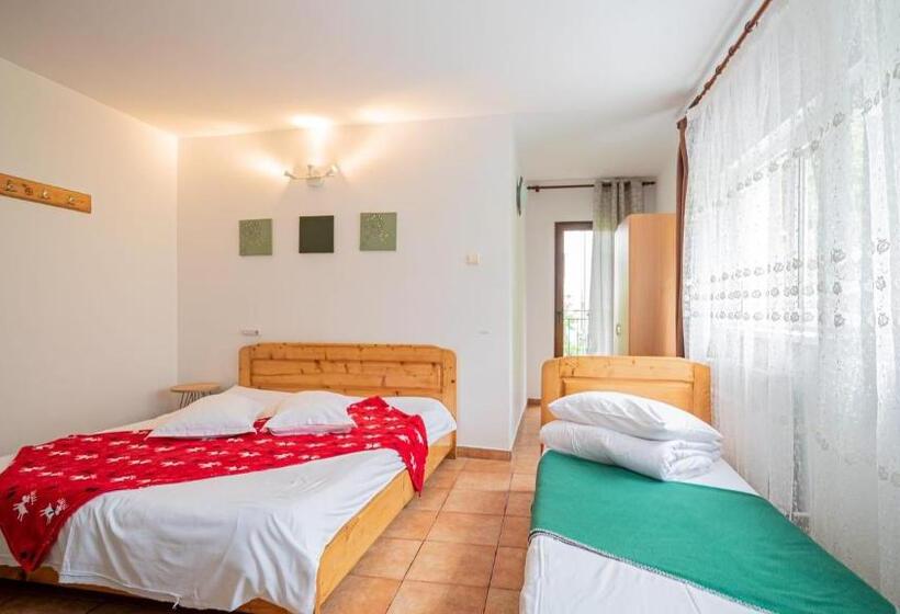 منزل غرفة نوم واحدة, Casa Zura