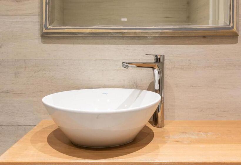 اتاق استاندارد, Domu Ajaju Guest House