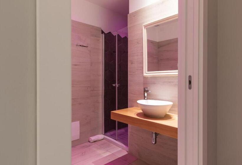 اتاق استاندارد, Domu Ajaju Guest House